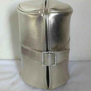 Snap close 2 sided zip close organizer with gem buckle